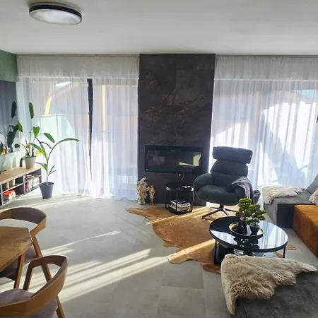 Chalet Apartmanica 5a, Private Wellness, Garage, Center