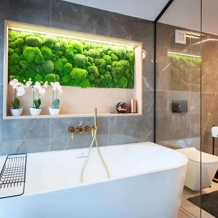 Apartmanica 5a, Private Wellness, Garage, Center * 도노발리