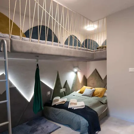 Apartmanica 5a, Private Wellness, Garage, Center 샬레