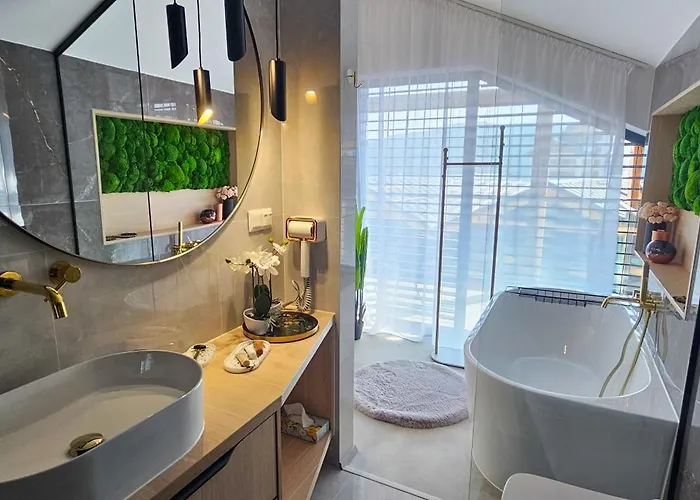 Alpehytte Apartmanica 5a, Private Wellness, Garage, Center