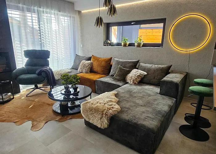 Apartmanica 5a, Private Wellness, Garage, Center Alpehytte