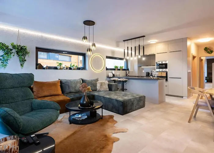 Alpehytte Apartmanica 5a, Private Wellness, Garage, Center Donovaly